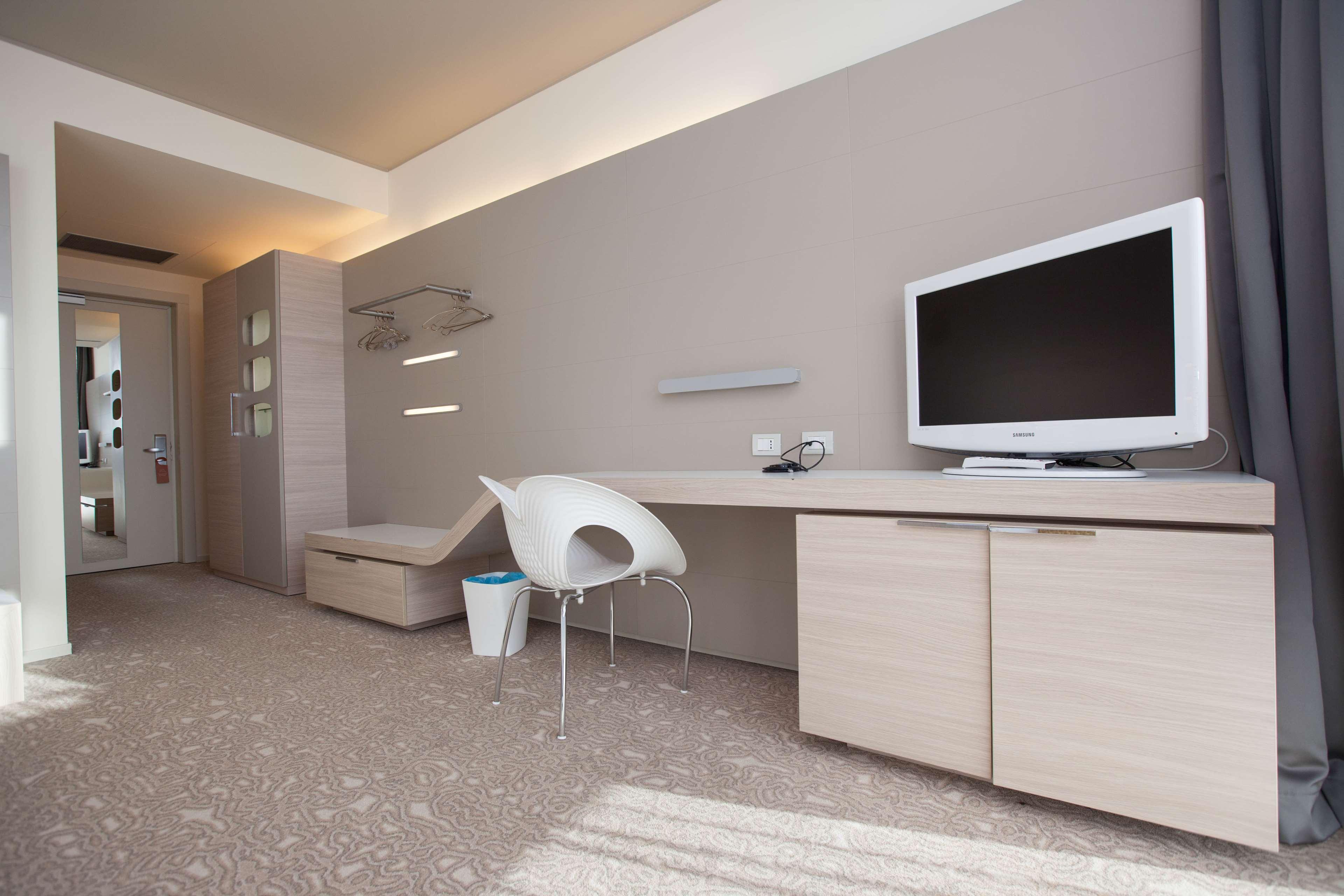 Western Net Tower Hotel