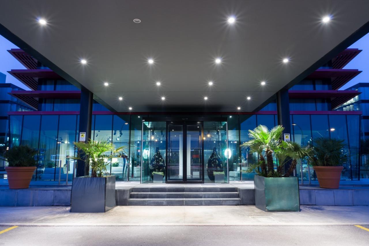 Western Net Tower 4*
