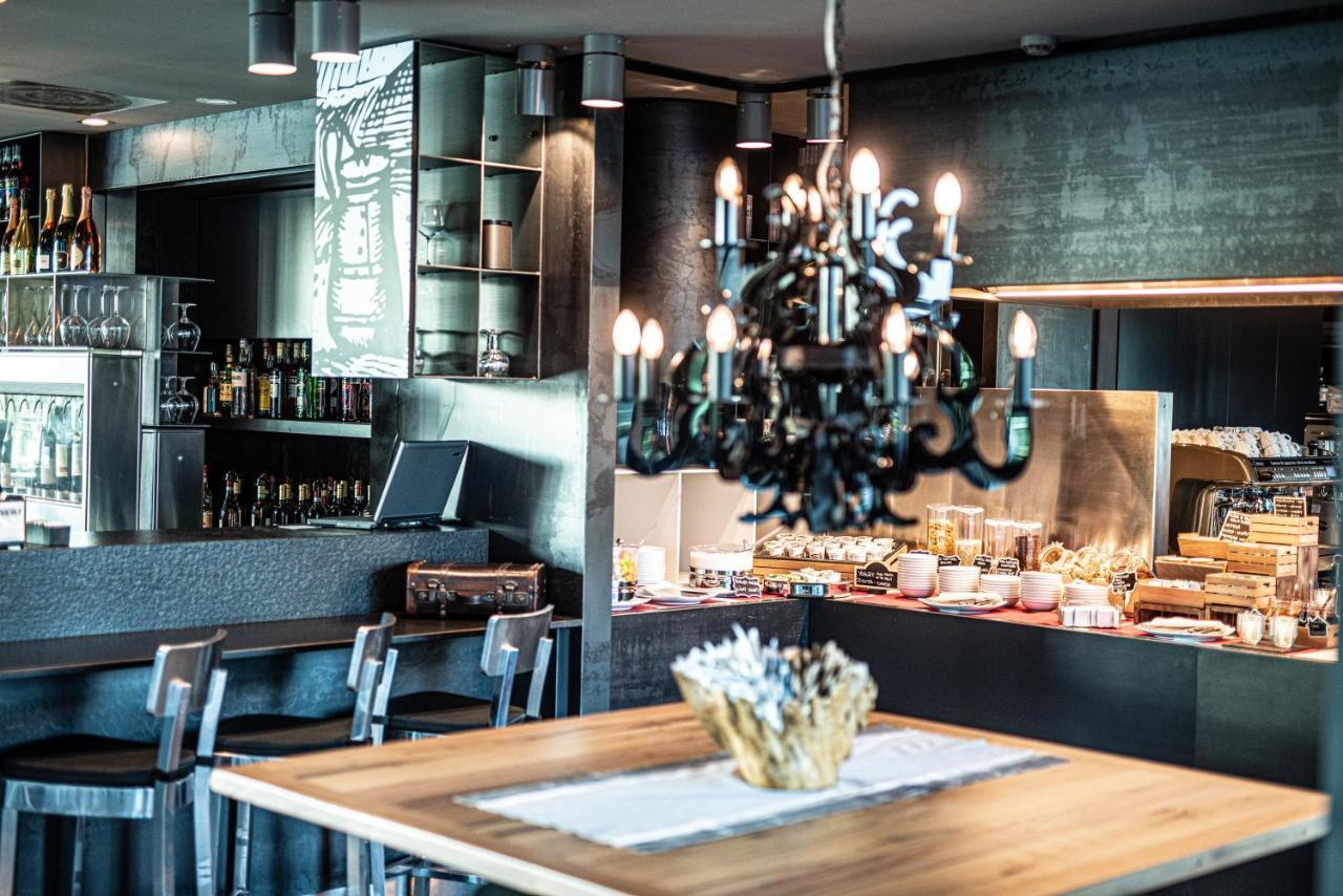Western Net Tower Hotel 4*